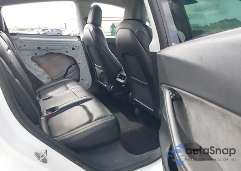 2021 Tesla Model Y Long Range Dual Motor All-Wheel Drive из США, поврежденный, VIN 5YJYGDEE3MF079911